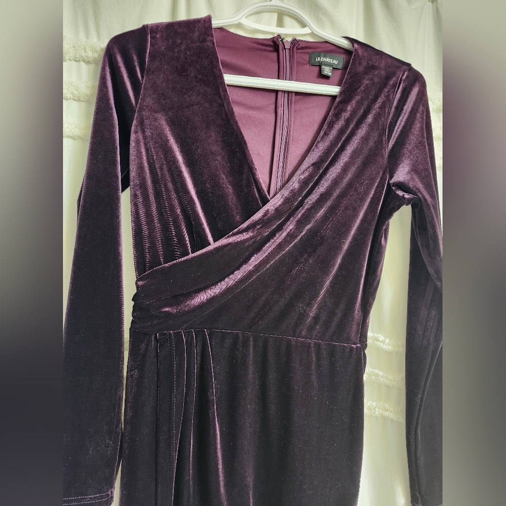 Le Chateau Deep Purple Faux Wrap Long Sleeve Dress. - Picture 7 of 8